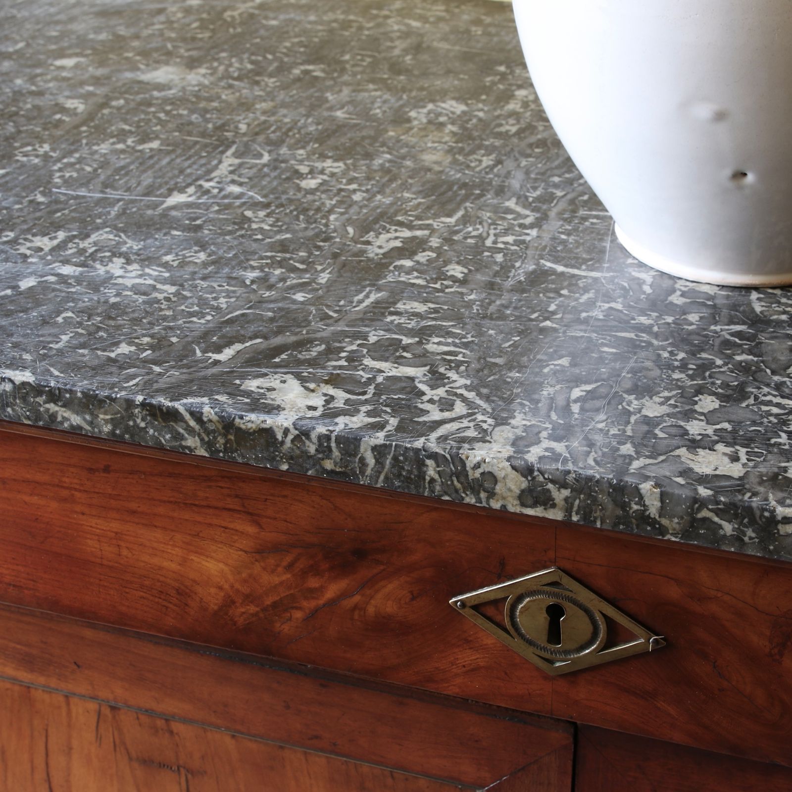 Empire Dresser Base